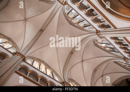 Decke des Bonner Dom, Deutschland Stockfoto