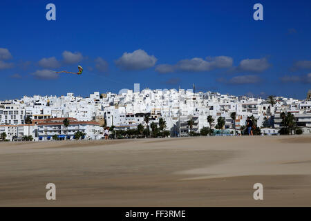 Sandstrand in Conil De La Frontera, Provinz Cadiz, Spanien Stockfoto