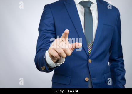 Geschäftsmann Index Zeigefinger, Aktion des Touchscreens Stockfoto