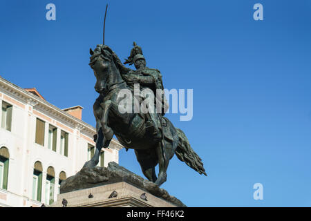 Statue von König Vittorio Emanuele, Riva Degli Schiavone Stockfoto