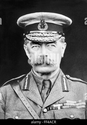 Lord Kitchener. Porträt von Horatio Herbert Kitchener, 1. Earl Kitchener. Foto um 1915 von Bain News Service Stockfoto