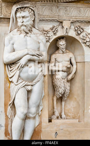 Veneto, Italien. Villa Barbaro (Villa di Maser), entworfen und gebaut von Andrea Palladio im Jahre 1560. Das Nymphäum (Detail) Stockfoto