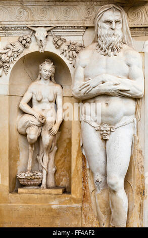 Veneto, Italien. Villa Barbaro (Villa di Maser), entworfen und gebaut von Andrea Palladio im Jahre 1560. Das Nymphäum (Detail) Stockfoto