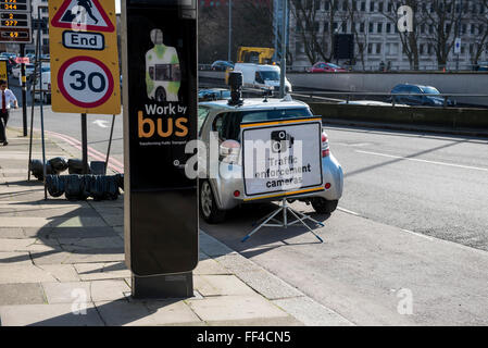 Mobile Durchsetzung der Kameras im Zentrum von Birmingham, Großbritannien Stockfoto