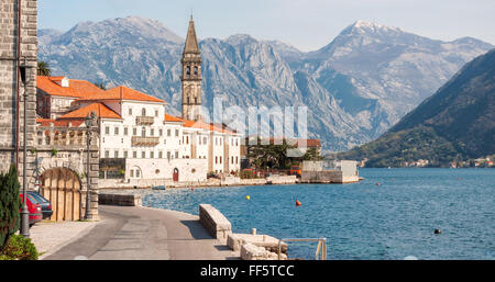 Panorama der Altstadt am sonnigen Tag in Montenegro, Europa Stockfoto