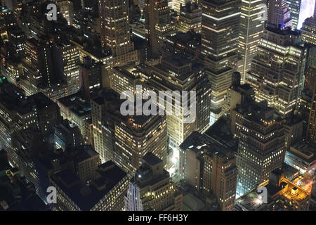 Blick von oben auf das Empire State Building auf New York City Stockfoto