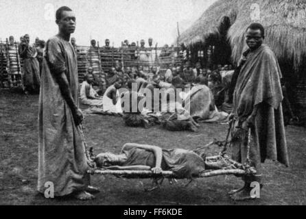 Medizin, Krankheiten, Schlafkrankheit, Transport einer kranken Person, Lake Victoria, 1906, Zusatzrechte-Clearences-nicht vorhanden Stockfoto
