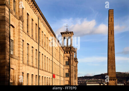 Salze-Mühle-Kunst-Galerie in ehemaligen Textile Mill Saltaire West Yorkshire England Stockfoto