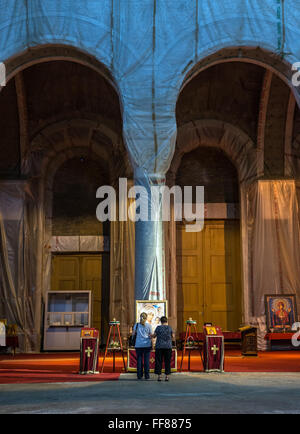 unvollendete innere Saint Sava Kirche in Vracar Plateau, Belgrad, Serbien - eines der größten orthodoxen Kirchen der Welt Stockfoto