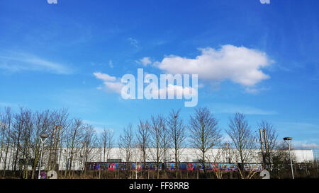 London, UK. 11. Februar 2016. UK-Wetter: Ruhig, schön und kalt sonnigen Nachmittag in London, nach den letzten Stürme Credit: Dinendra Haria/Alamy Live News Stockfoto