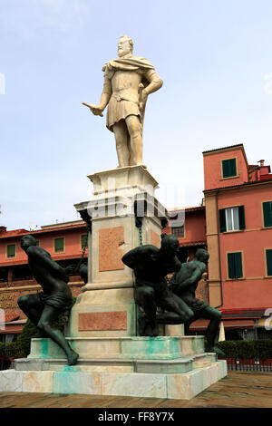 Denkmal der vier Mohren, Micheli Square, von Pietro Tacca (1577-1640), Livorno, Toskana, Italien, Europa. Stockfoto