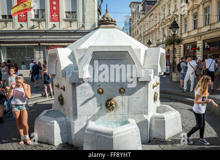 Trinkbrunnen Delijska Knez Mihailova (Prinz Michael) Straße in Belgrad, Serbien Stockfoto