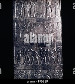 Der schwarze Obelisk von Salmanassar III (858824 v. Chr.). Assyrische