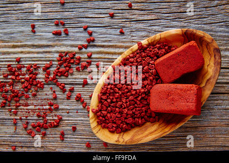 Achiote Würze aus Annatto Samen beliebt in Mexiko für marinieren Stockfoto