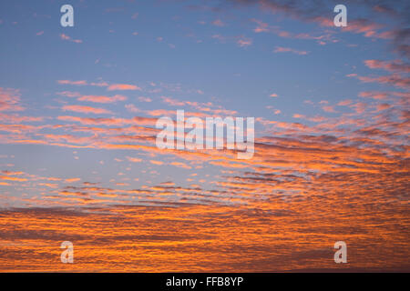 Bewölkter Himmel bei Sonnenuntergang, La Gomera, Kanarische Inseln, Spanien Stockfoto