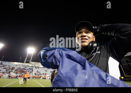 Imhotep Panthers schlagen Kathedrale Prep Ramblers 2016 PIAA AAA HS Football Staatsmeisterschaft im Hershey Park Stadium zu gewinnen. Stockfoto