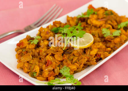 Goa ist bekannt für seine Meeresfrüchte und Goan Chili Garnelen ist ein Rühren gebraten Gericht in dem mit viel Chili Garnelen gekocht werden. Stockfoto