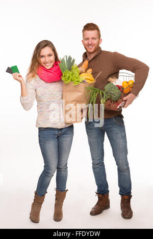 Brautpaar mit Einkaufstüten shopping Stockfoto