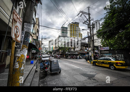 Loyola Straße in Sampaloc, Manila, Philippinen. Stockfoto