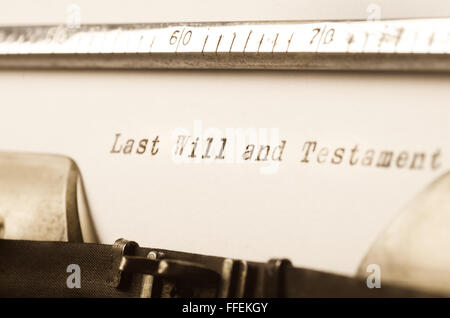 Wörter letzten Willen und Testament auf alten Schreibmaschine geschrieben Stockfoto