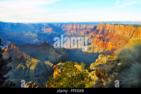 Grand Canyon, steilen Schlucht geschnitzt von Colorado River Arizona, 277 Meilen lang, 18 Meilen breit, Native American, Pueblo Leute. Stockfoto