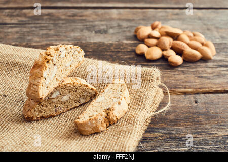 Cantucci hautnah. Typische italienische cookies Stockfoto