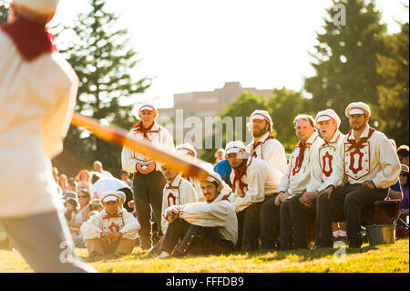 Baseball Reenactors neu ein altmodischer, Kreuzung des 20. Jahrhunderts Baseball Spiel Fort Vancouver, Washington Stockfoto