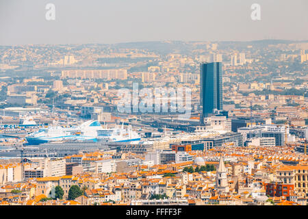 Marseille, Frankreich - 30. Juni 2015: Stadtblick, Stadtbild von Marseille, Frankreich. Stockfoto