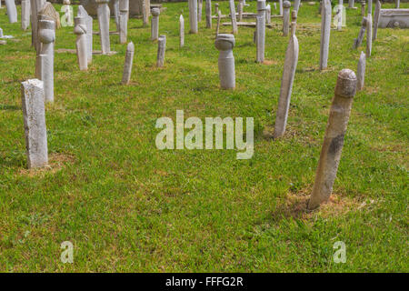 Alter Friedhof in der Nähe von Muradiye Moschee, Edirne, Provinz Edirne, Türkei Stockfoto