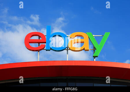 EBay-Logo, Ebay ist ein amerikanisches multinational Corporation und e-Commerce Unternehmen, Bereitstellung von Consumer-to-Consumer und Business-an- Stockfoto