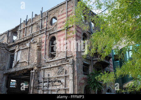 Hotel Neretva Gebäude zerstört im zweiten Weltkrieg in der Stadt Mostar, Bosnien und Herzegowina Stockfoto