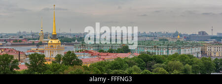 Blick von der Kolonnade der St. Isaaks Kathedrale, Sankt Petersburg, Russland Stockfoto