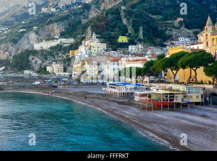 Amalfi-Dorf im Golf von Salerno. Italien. Stockfoto