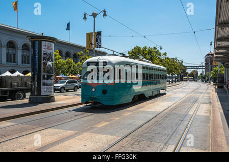 San Francisco, Kalifornien, USA - 29. Juli 2014: Straßenbahn in San Francisco Stockfoto