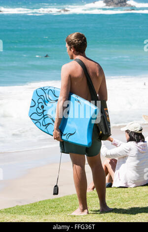 Bodyboard, Surfer, at, Waihi Beach, Coromandel Halbinsel, North Island, Neuseeland. Stockfoto