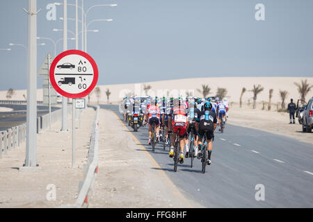 Tour of Qatar 2014. Radrennen in der Wüste. Nahen Ostens Radrennen. Stockfoto