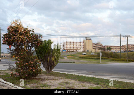 Gold Hill Türme Guantanamo Bucht Kuba Gtmo zivile Wohnblocks Stockfoto