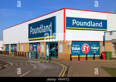 Poundland Store, Shop, Megastore, Kings Lynn, Pfund Land, Verkaufsstelle, UK Discounter, Norfolk, England UK-shops Stockfoto