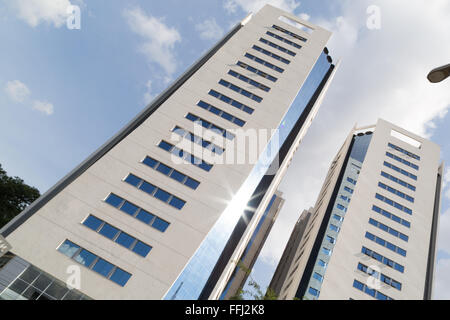 Asuncion, Paraguay. 14th. Februar 2016. Das World Trade Center (WTC) Asunción, ein Business-Komplex, wird an diesem sonnigen Tag in Asuncion, Paraguay, gesehen. Quelle: Andre M. Chang/Alamy Live News Stockfoto