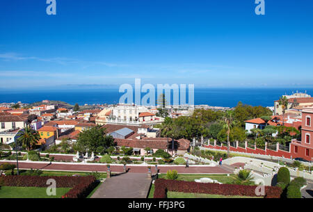 LA OROTAVA, Spanien - 22. Januar 2016: Blick über La Orotava, eine Stadt im nördlichen Teil der Insel Teneriffa, eine der Kanarischen Inseln Stockfoto