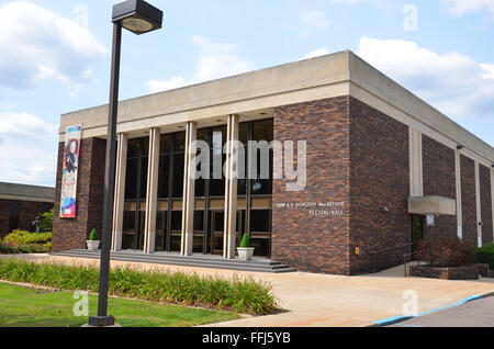 FLINT, MI - 22 AUGUST: The McArthur Recital Hall in Flint, MI, hier am 22. August 2015 gezeigt. Stockfoto