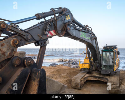 HOPTON-ON-SEA NORFOLK UK März 2014 - Reparatur Küstenschutzes Stockfoto