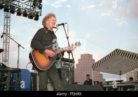 Amerikanischer Sänger-Songwriter und Schauspieler Kris Kristofferson erklingt in Süden durch Southwest Festival SXSW, Austin, Texas, USA Stockfoto