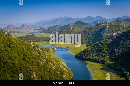 Landschaft des Canyons Crnojevica. Stockfoto
