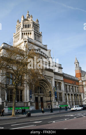 Victoria and Albert Museum. Der Haupteingang und die Fassade des Victoria & Albert Museum in South Kensington, London Stockfoto