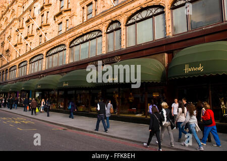 Harrods, Luxus-Abteilung speichern, London, England, UK Stockfoto