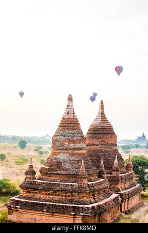 Ballonfahrt in Bagan Stockfoto