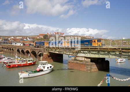 Elektro Diesel Klasse 73s Nr. 73204, 73205 und 73209, Folkstone Hafen, Kent, England Stockfoto