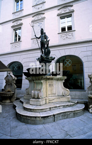 Neptunbrunnen, Piazza delle Erbe, Bozen, Trentino Südtirol, Italien Stockfoto