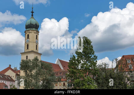 Stadtbild mit Franziskaner-Kirche in Graz, Österreich Stockfoto